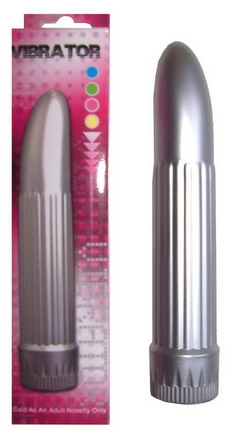 Wibrator plastikowy w kolorze srebrnym, o naturalnym kształcie, o długości 18 cm i grubości 3,20 cm. Płynna regulacja wibracji. 